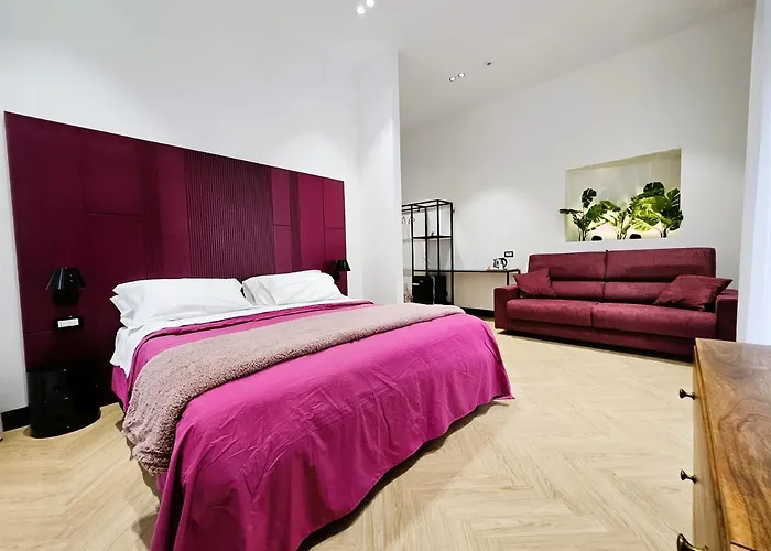 Orefici Place Napoli